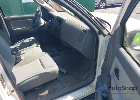 2005 Dodge Dakota St from USA, damaged, VIN 1D7HW22K45S332021